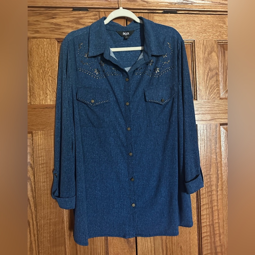 Investments Slim Factor Blue Embellished Button Down Shirt